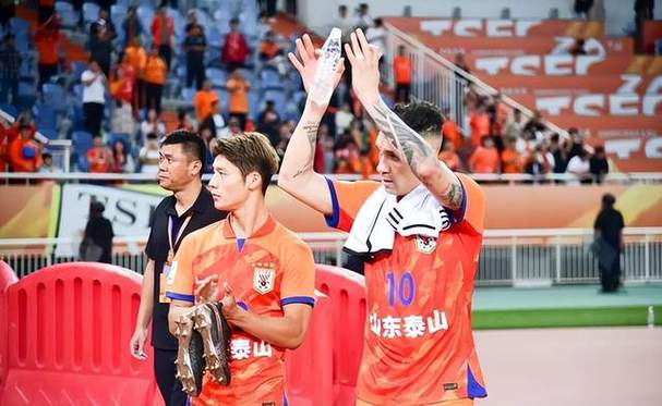 ức Gà Luộc Bao Nhiêu Calo